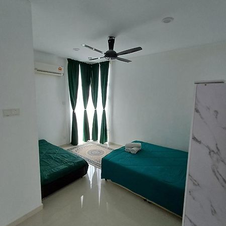 Mengkuang Villa Kampung Penarik Exterior foto