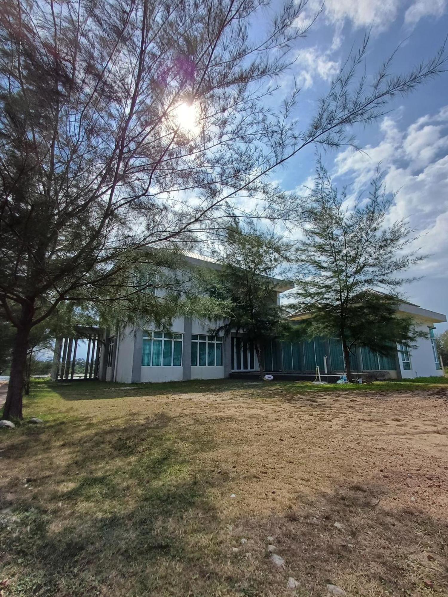 Mengkuang Villa Kampung Penarik Exterior foto